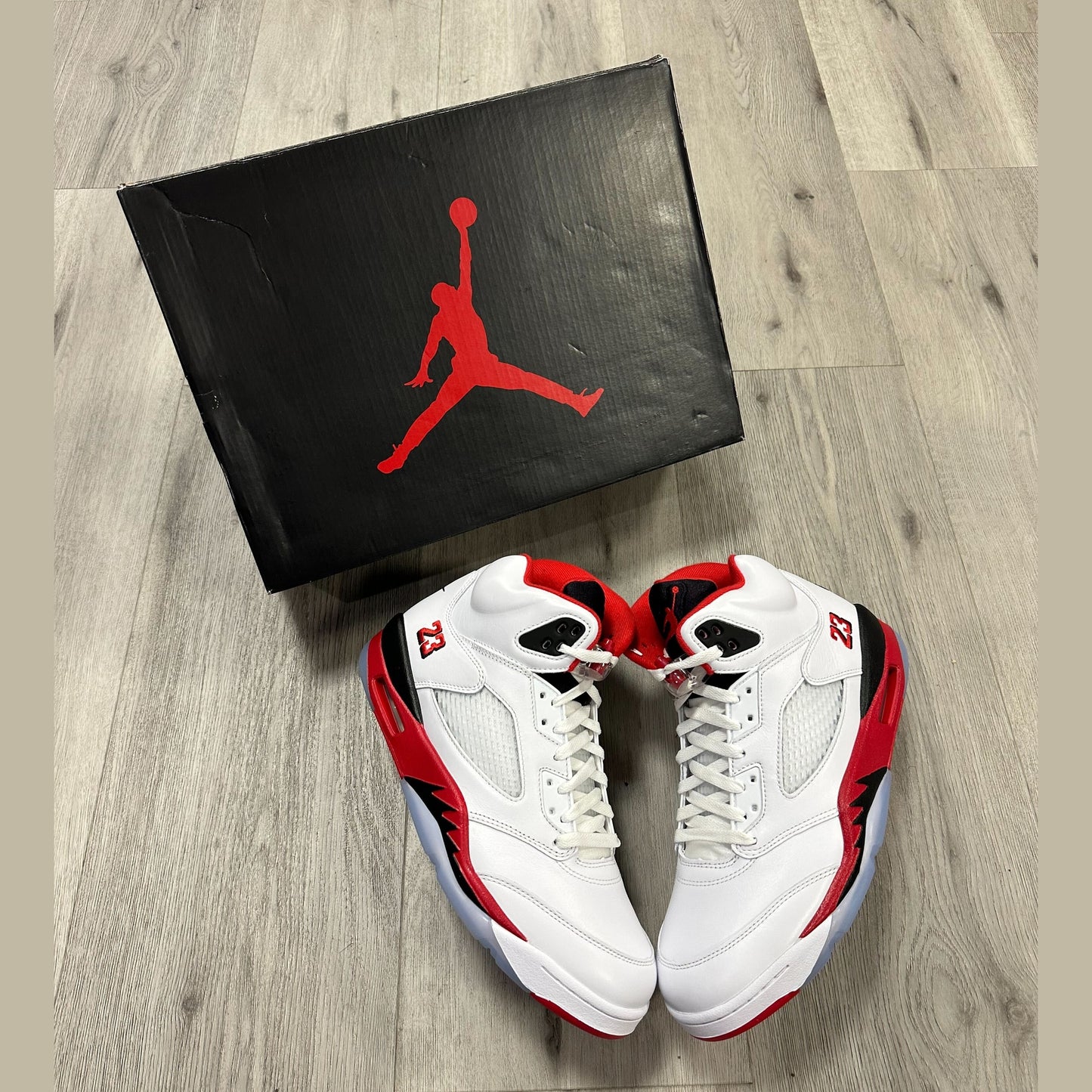 Jordan 5 Retro Fire Red Black Tongue 2025
