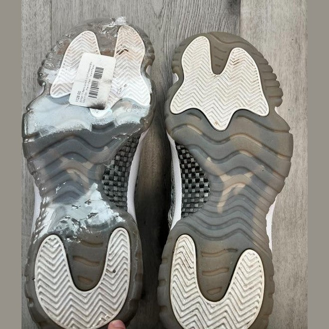 Jordan 11 Retro Low IE Light Orewood Brown