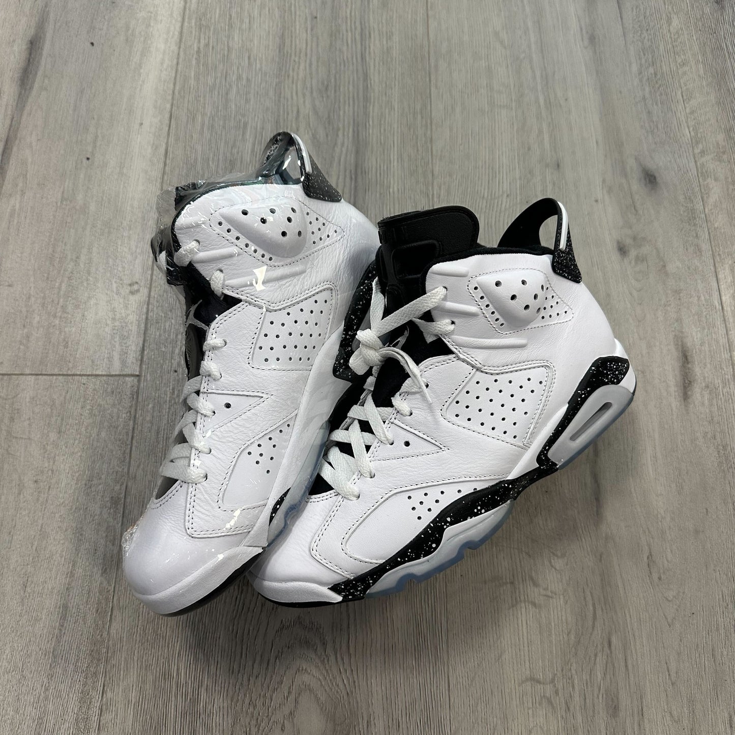 Jordan 6 Retro Reverse Oreo