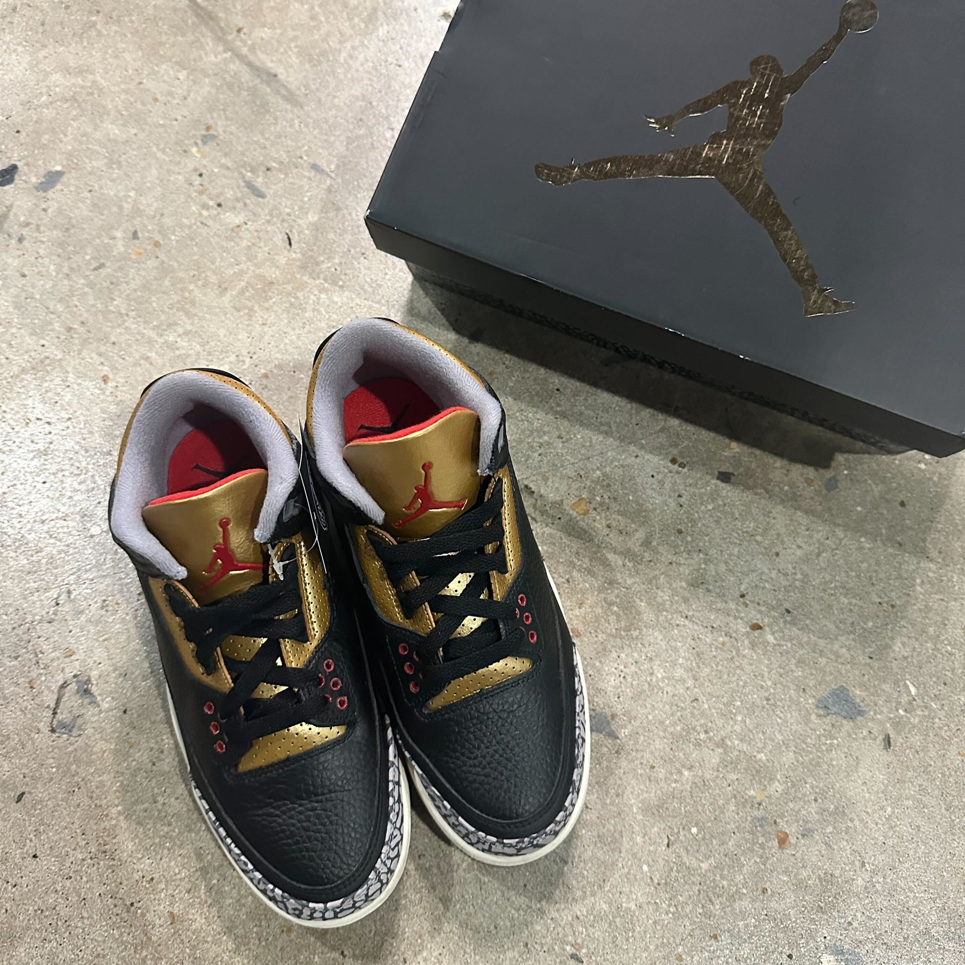 Jordan 3 Retro Black Cement Gold (Women's)