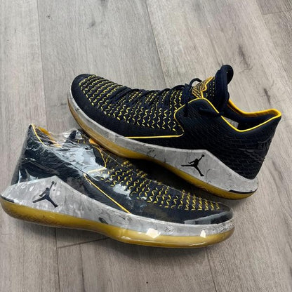 Jordan XXXII Low Michigan