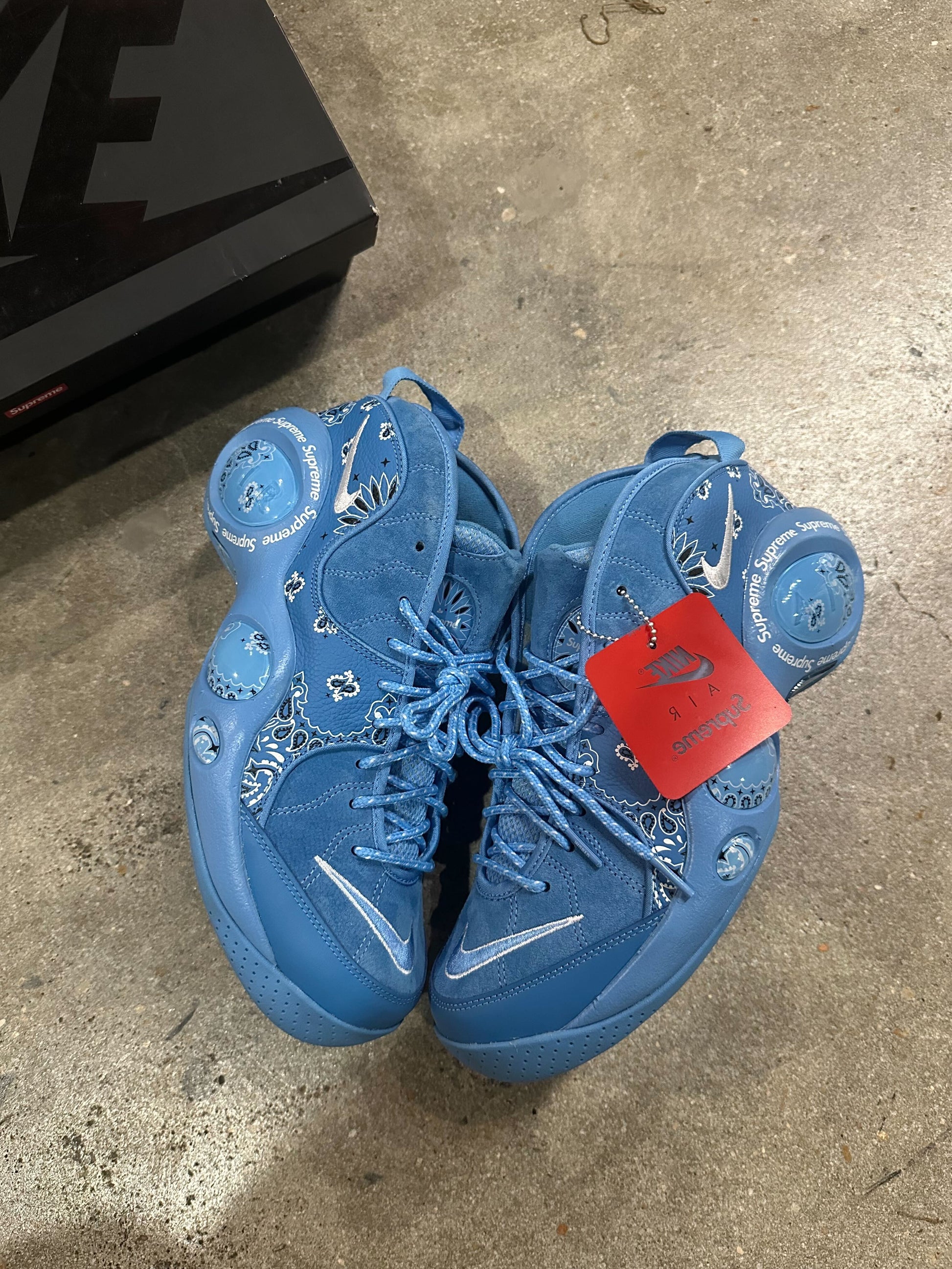 Nike Air Zoom Flight 95 SP Supreme University Blue